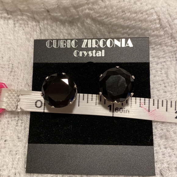 Black Cubic Zirconia Gum Drop incased in silver.  NWT! Absolutely gorgeous! - Picture 5 of 6